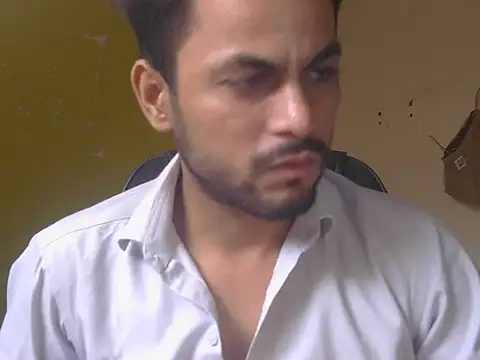 Snapshot of ursdreamperson chatting on July 16, 2026, 2:19 am ursdreamperson online show from July 16, 2026, 2:19 am