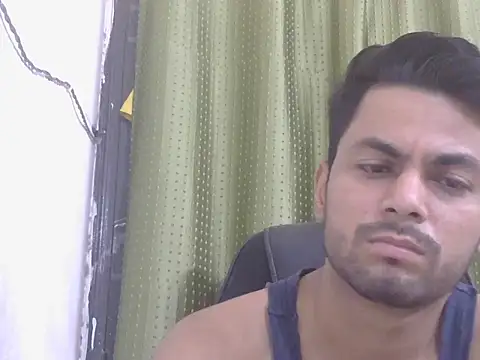 Snapshot of ursdreamperson chatting on July 6, 2026, 1:12 am ursdreamperson online show from July 6, 2026, 1:12 am