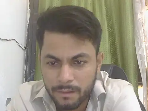 Snapshot of ursdreamperson chatting on July 31, 2026, 2:00 am ursdreamperson online show from July 31, 2026, 2:00 am