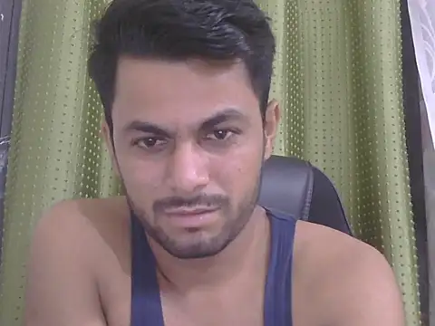 Snapshot of ursdreamperson chatting on July 6, 2026, 3:03 pm ursdreamperson online show from July 6, 2026, 3:03 pm