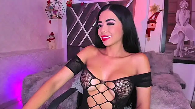 Snapshot of pocahontasweetss03 chatting on November 15, 2025, 4:27 am pocahontasweetss03 online show from November 15, 2025, 4:27 am