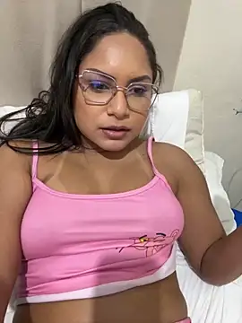 Snapshot of AngelBrazil_Ofc chatting on November 13, 2025, 11:19 pm AngelBrazil Ofc online show from November 13, 2025, 11:19 pm