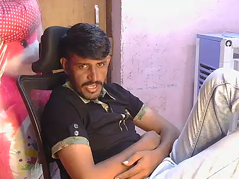 Snapshot of krishjaat43 chatting on June 29, 2026, 1:11 pm krishjaat43 online show from June 29, 2026, 1:11 pm