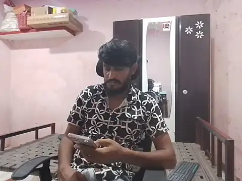 krishjaat43 online show from October 9, 2025, 3:01 pm