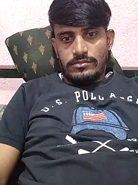 krishjaat43 online show from November 11, 2025, 6:52 am