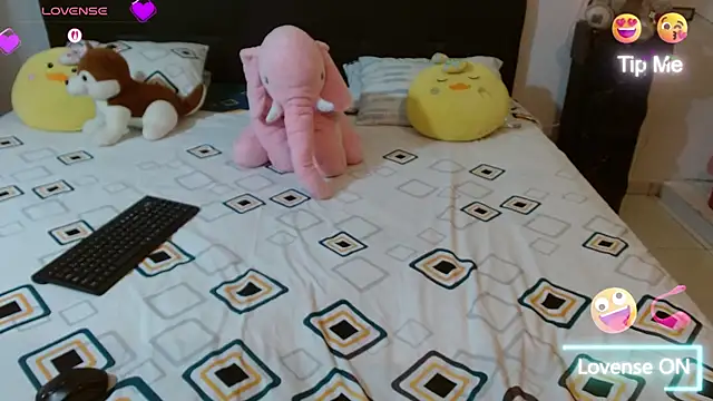 Snapshot of angelly__kate chatting on November 11, 2025, 2:28 am angelly kate online show from November 11, 2025, 2:28 am