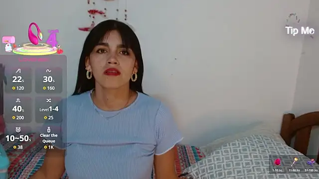 angelly  kate online show from May 12, 2026, 1:57 am