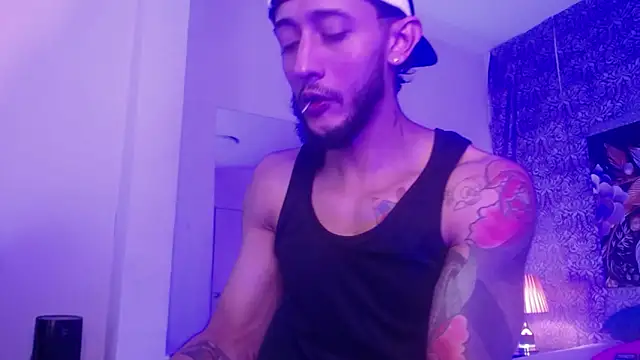 Snapshot of jonas_conor chatting on November 29, 2025, 7:58 pm jonas conor online show from November 29, 2025, 7:58 pm