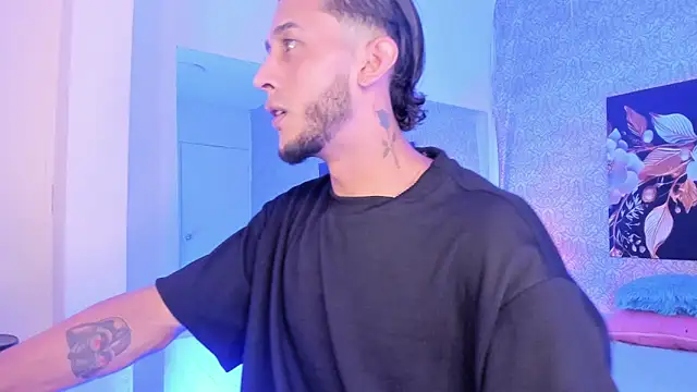 Snapshot of jonas_conor chatting on October 4, 2025, 7:37 pm jonas conor online show from October 4, 2025, 7:37 pm