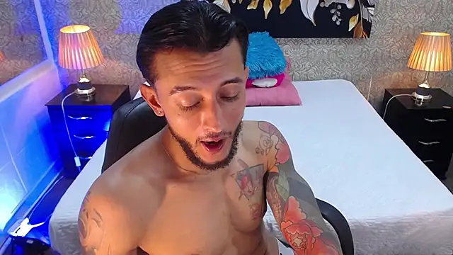 Snapshot of jonas_conor chatting on September 10, 2025, 7:35 pm jonas conor online show from September 10, 2025, 7:35 pm