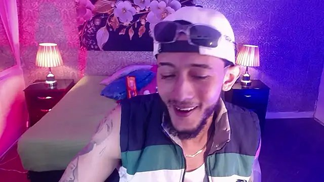 Snapshot of jonas_conor chatting on November 25, 2025, 7:47 pm jonas conor online show from November 25, 2025, 7:47 pm