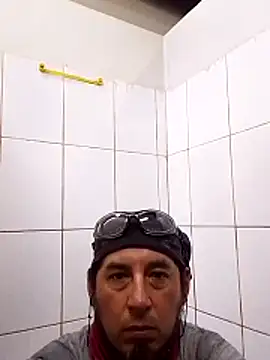 Snapshot of Lujor chatting on February 5, 2026, 6:59 pm Lujor online show from February 5, 2026, 6:59 pm