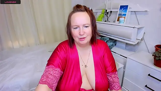 WifeyXRated online show from April 21, 2026, 5:36 am