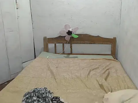 Snapshot of urasian_davao chatting on February 15, 2026, 9:52 am urasian davao online show from February 15, 2026, 9:52 am