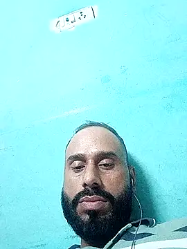 Snapshot of amitkumarkangra chatting on October 10, 2025, 2:40 pm amitkumarkangra online show from October 10, 2025, 2:40 pm