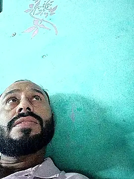 Snapshot of amitkumarkangra chatting on September 12, 2025, 12:44 am amitkumarkangra online show from September 12, 2025, 12:44 am