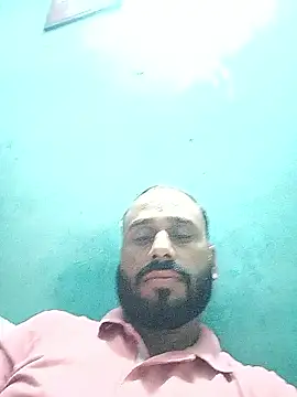 Snapshot of amitkumarkangra chatting on September 12, 2025, 1:00 pm amitkumarkangra online show from September 12, 2025, 1:00 pm
