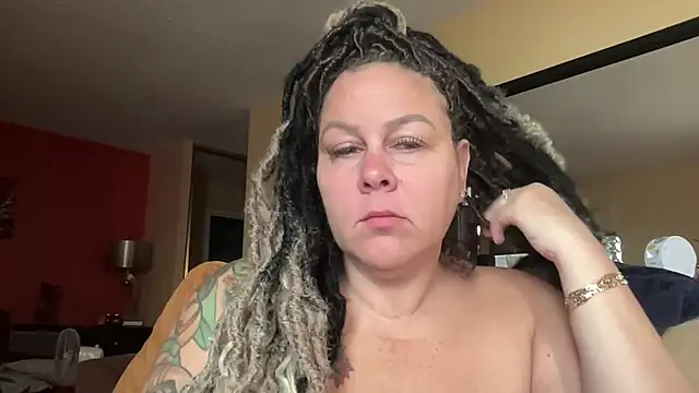 number1slut online show from May 18, 2026, 11:59 am