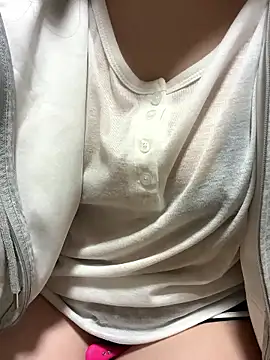 mayu06000 online show from November 7, 2025, 4:22 pm