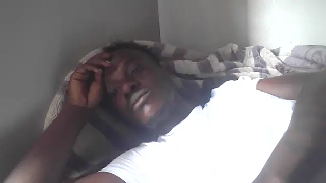 cuminsidebby online show from December 18, 2025, 6:40 am