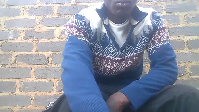 cuminsidebby online show from November 29, 2025, 5:40 am