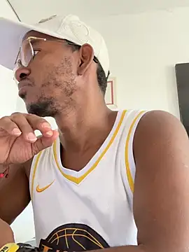 Snapshot of AndyCalifornia1 chatting on February 28, 2026, 3:44 pm AndyCalifornia1 online show from February 28, 2026, 3:44 pm