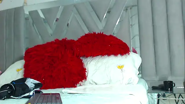 Snapshot of AndyCalifornia1 chatting on February 24, 2026, 11:44 am AndyCalifornia1 online show from February 24, 2026, 11:44 am