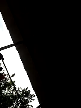 Snapshot of Phuongphuongg chatting on October 13, 2025, 9:44 am Phuongphuongg online show from October 13, 2025, 9:44 am