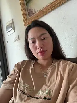 Nhung584 online show from September 22, 2025, 2:17 am