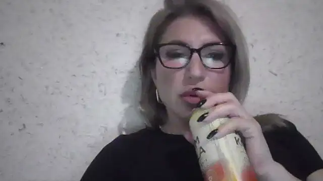 fox red lady7 online show from March 16, 2026, 7:27 pm