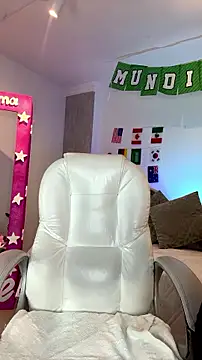 LUNAA    online show from July 14, 2026, 3:22 am