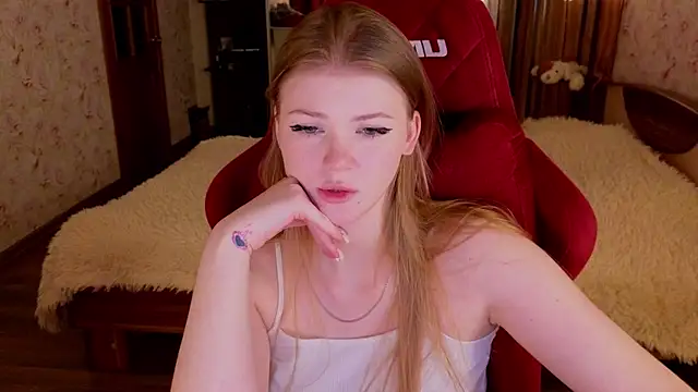 Jenny Skinner20 online show from January 18, 2026, 8:12 pm