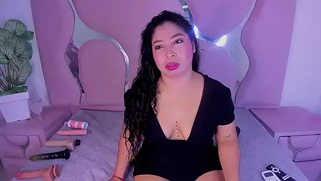 eithanasm online show from November 8, 2025, 5:22 am