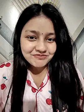 Dipali143143 online show from May 4, 2026, 3:37 pm