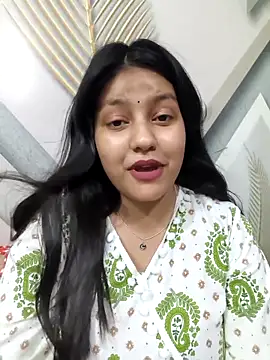 Dipali143143 online show from April 21, 2026, 6:03 pm