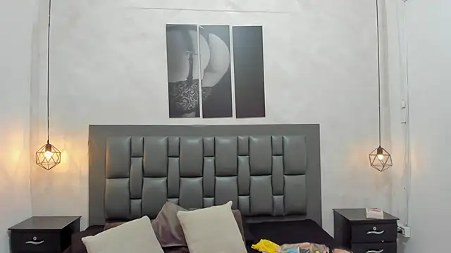 Snapshot of dakota_roussee chatting on November 25, 2025, 12:05 pm dakota roussee online show from November 25, 2025, 12:05 pm