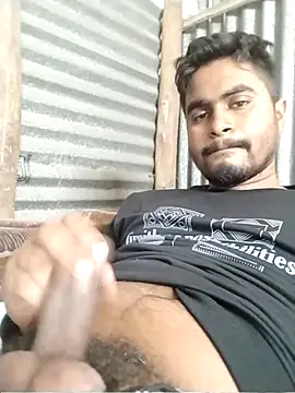 Rohit4500 online show from May 5, 2026, 7:33 am