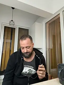 Snapshot of DavidMaros chatting on October 16, 2025, 5:38 am DavidMaros online show from October 16, 2025, 5:38 am