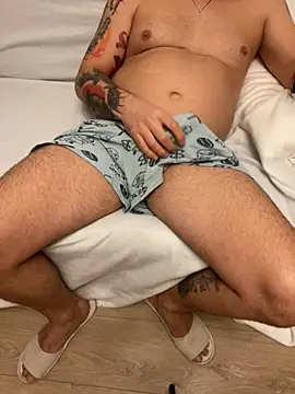 Snapshot of DavidMaros chatting on October 17, 2025, 4:49 am DavidMaros online show from October 17, 2025, 4:49 am