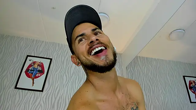 Snapshot of dylan_jacobx chatting on November 7, 2025, 3:11 am dylan jacobx online show from November 7, 2025, 3:11 am