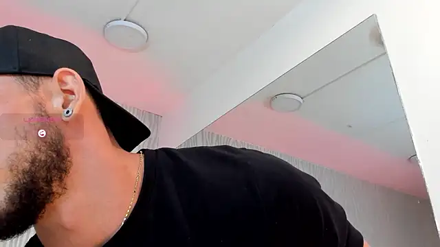Snapshot of dylan_jacobx chatting on April 27, 2026, 6:06 pm dylan jacobx online show from April 27, 2026, 6:06 pm
