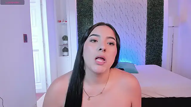 Snapshot of sofiacaramel chatting on November 24, 2025, 4:18 pm sofiacaramel online show from November 24, 2025, 4:18 pm