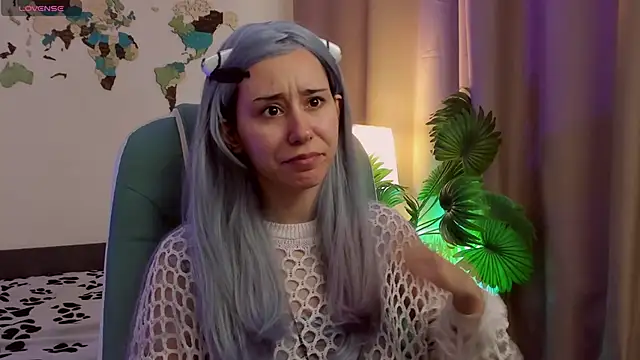 Snapshot of meomeee chatting on October 13, 2025, 11:12 am meomeee online show from October 13, 2025, 11:12 am