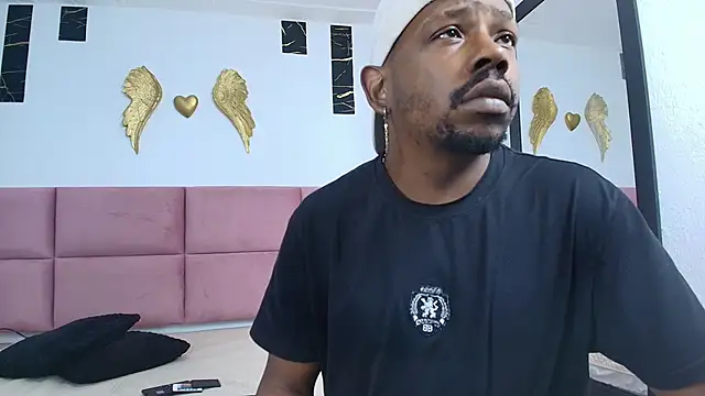 Snapshot of muller_asher chatting on October 14, 2025, 8:09 pm muller asher online show from October 14, 2025, 8:09 pm