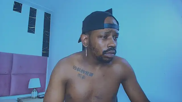 Snapshot of muller_asher chatting on November 4, 2025, 4:05 am muller asher online show from November 4, 2025, 4:05 am