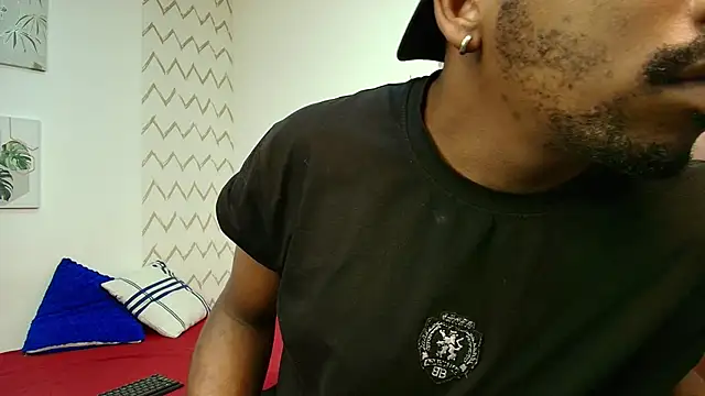 Snapshot of muller_asher chatting on November 30, 2025, 3:46 pm muller asher online show from November 30, 2025, 3:46 pm