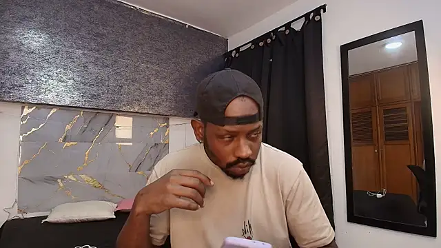 Snapshot of muller_asher chatting on December 14, 2025, 4:18 am muller asher online show from December 14, 2025, 4:18 am