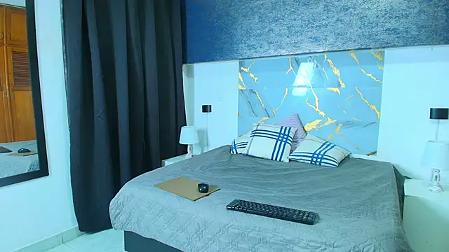 Snapshot of muller_asher chatting on November 29, 2025, 4:23 am muller asher online show from November 29, 2025, 4:23 am