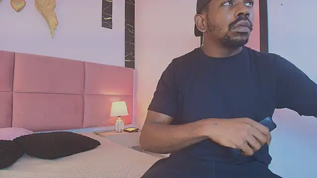 Snapshot of muller_asher chatting on November 3, 2025, 4:17 am muller asher online show from November 3, 2025, 4:17 am