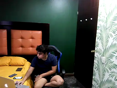 Snapshot of Thiagoforyou chatting on October 28, 2025, 1:28 am Thiagoforyou online show from October 28, 2025, 1:28 am